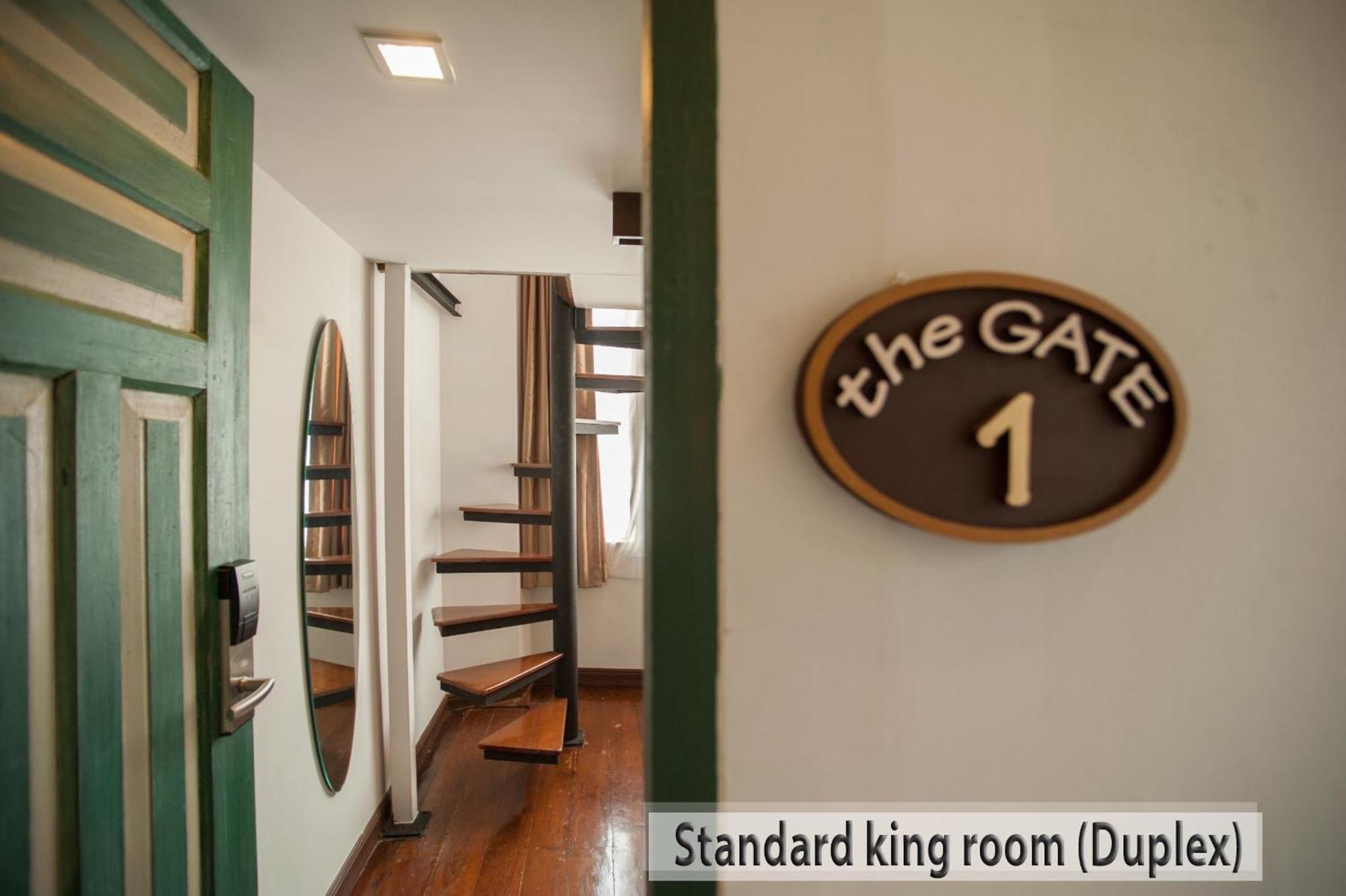 Chetuphon Gate Hotel Bangkok Exterior photo